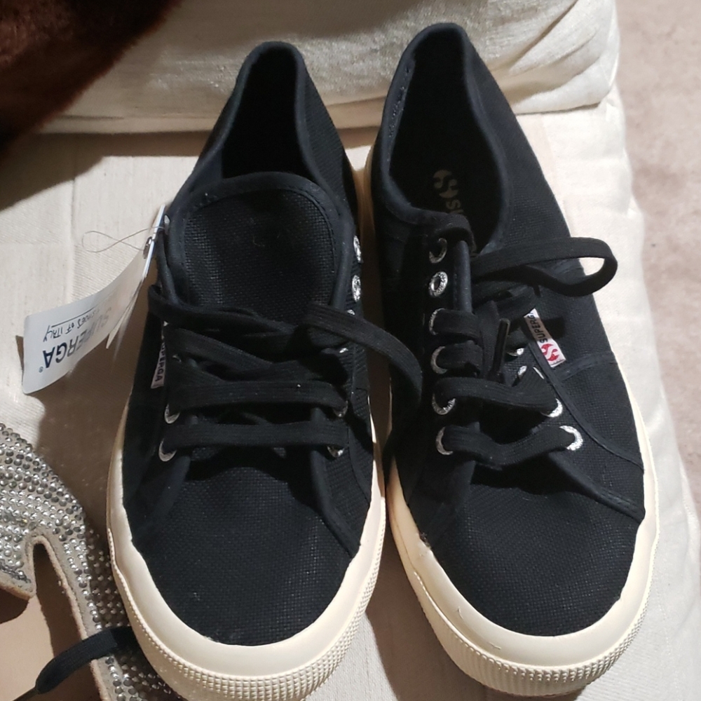 NWT superga sneakers womens 10 or mens 8.5